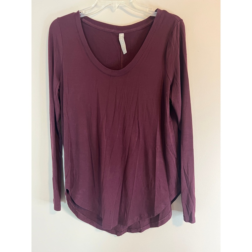 Athleta Womens Burgundy Plum Scoop Neck Long Sleeve High Low Top Size M